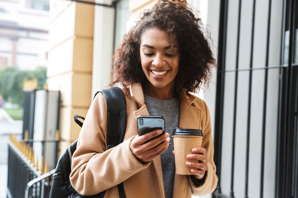 Blade-4-Why-Mobile-Giving-+-Church-Apps-Makes-Sense-giving-hub